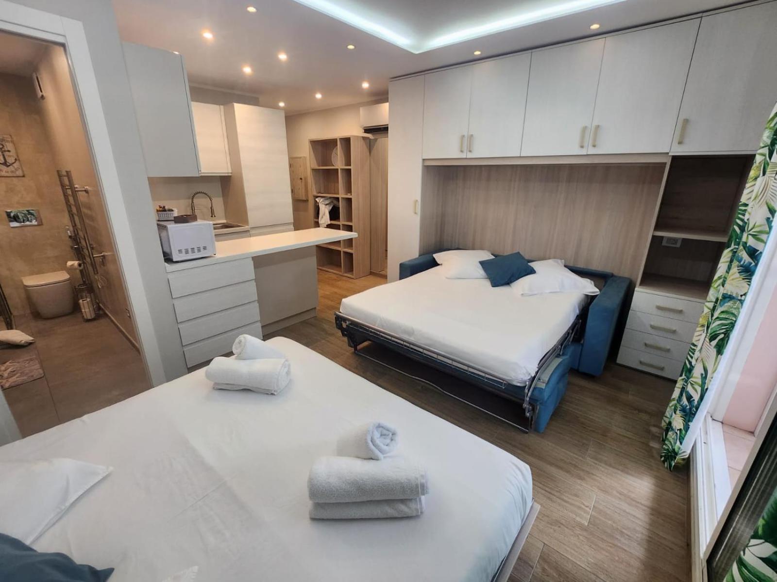 Bluemarine, Studio Vista Mare Menton Buitenkant foto